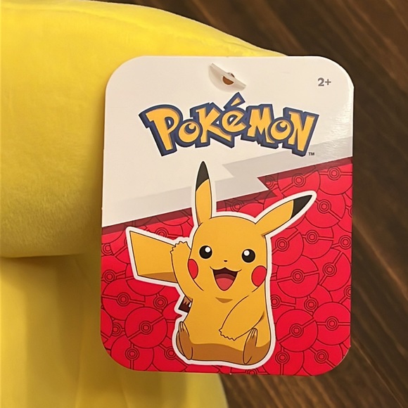 NWT Pokémon Pikachu 24 Inch Plush - Picture 7 of 11
